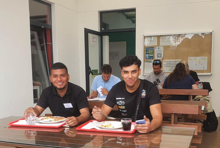 Convivir, compartir y crecer como grupo en un entorno internacional.